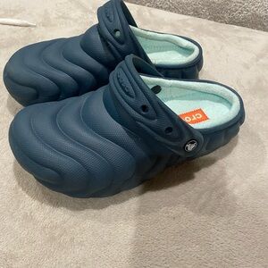 CROCS  Navy Blue Foam-Lined Clog